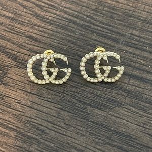 Pearl GG earrings